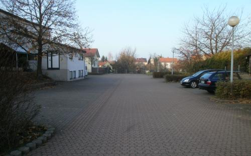 Parkplatz Bürgerhaus image-452